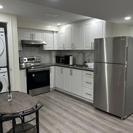 2 Bedroom Private Apartment With Private Entrance برامبتون المظهر الخارجي الصورة
